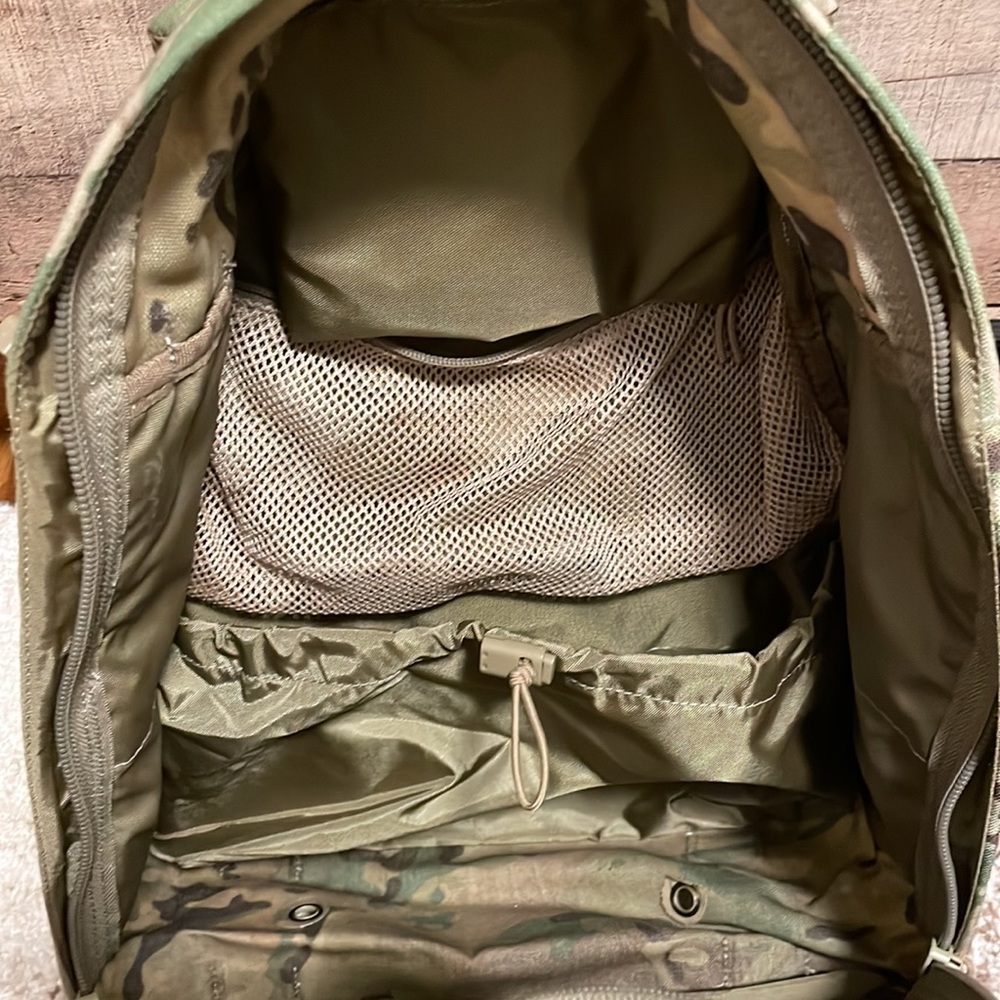 5.11 RUSH24 2.0 MULTICAM BACKPACK 37L - Picture 7 of 10